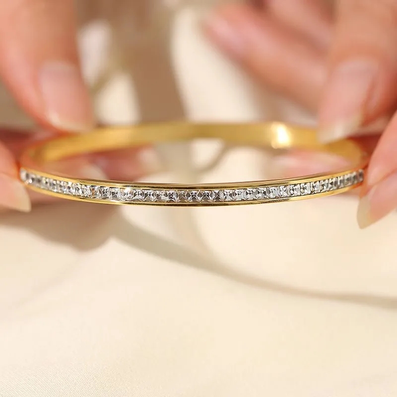 [P8] Pulsera de acero inoxidable 304 con baño de oro y recubrimiento PVD (Oro · Oro)
