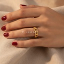 Anillo dorado fino y abierto, diseño de cadena de eslabones planos con acabado brillante