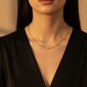 Collar dorado de cadena veneciana con bolitas espaciadas de mayor tamaño y extensor