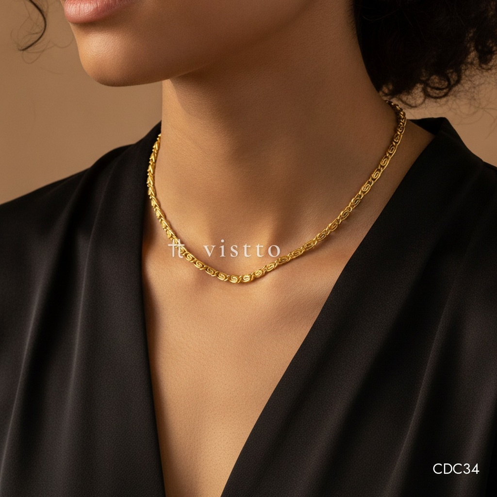 Collar dorado, eslabones ovalados con relieve en espiral