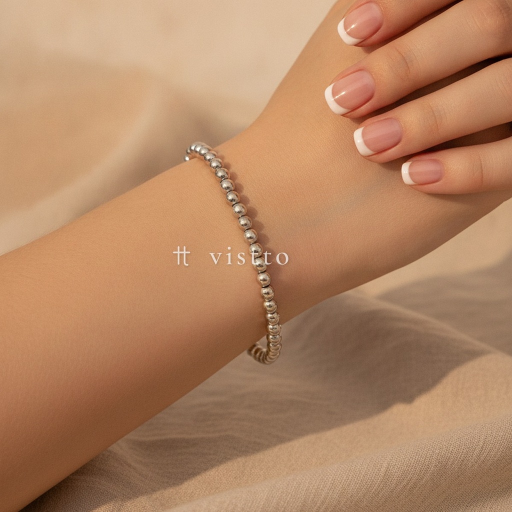 Pulsera plateado elástica, diseño de una hilera de cuentas esféricas de 5 mm con acabado liso y brillante