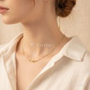 Collar dorado, serpiente redonda muy fina
