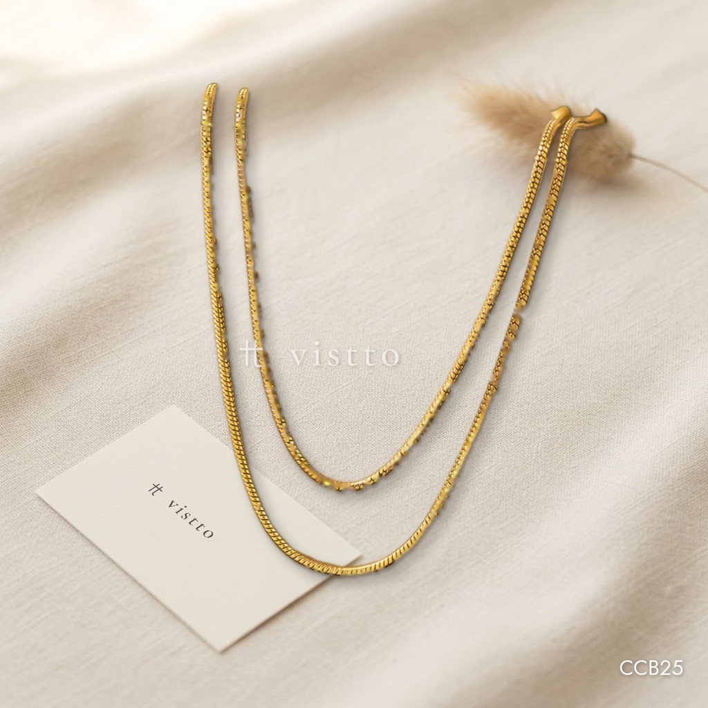 Collar dorado, serpiente redonda en dos largos