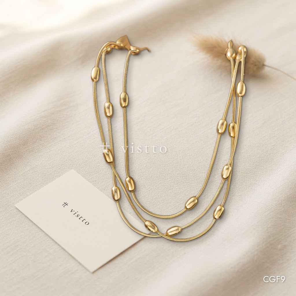 Collar dorado, tres cadenas de serpiente con cuentas ovaladas