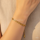 Pulsera dorada, eslabones rectangulares planos tipo correa de reloj