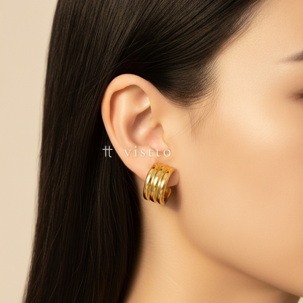 Earcuff dorado de banda ancha abierta con tres canales paralelos, de ajuste a presión