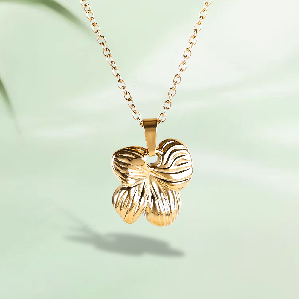 [C51] Collar de acero inoxidable 304 con recubrimiento PVD y chapado en oro 18k · NH37358287