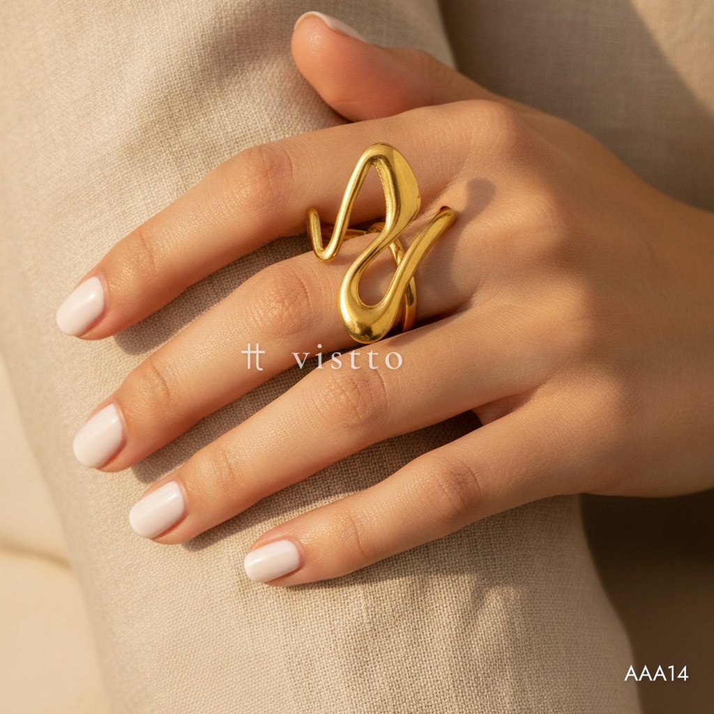 [AAA14] Anillo dorado abierto, linea fluida en forma de S