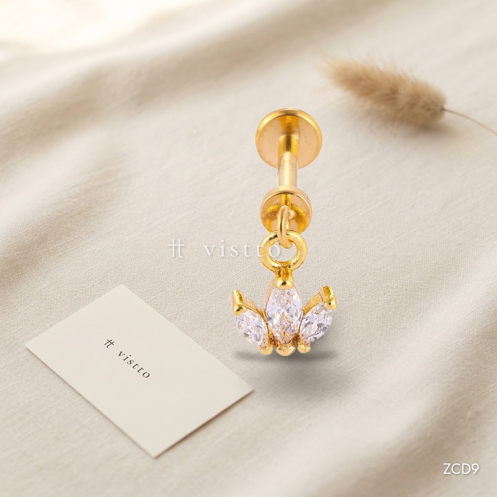 [ZCD9] Zarcillos dorados labret, dije de corona con tres circonias