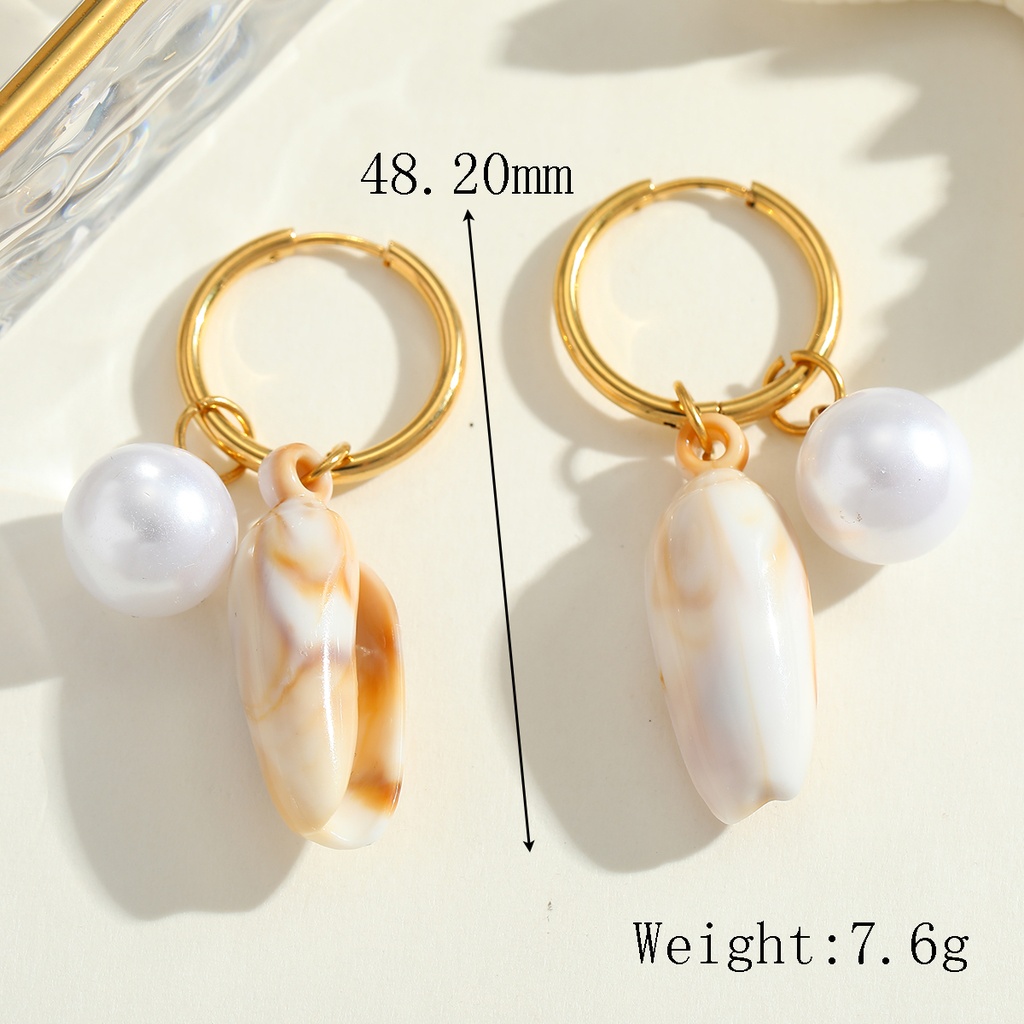 [Z8] Aretes con concha de acero inoxidable 304 con recubrimiento IP y chapado en oro 18k (Oro)