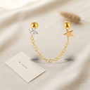 Zarcillos dorados de doble piercing, estrella con circonia