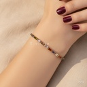 Pulsera dorada, línea de circonias rectangulares multicolor